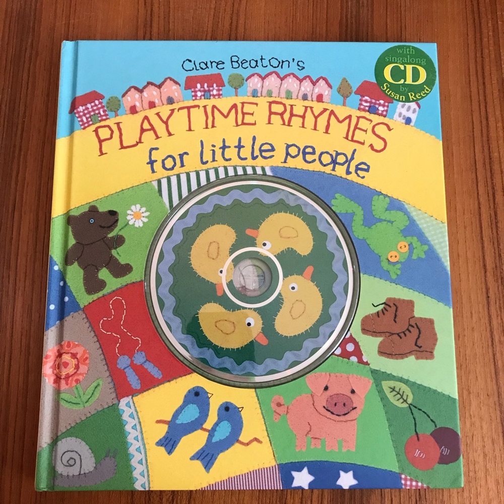 😳3/$15😳 Clare Beaton’s Playtime Rhymes for little people book